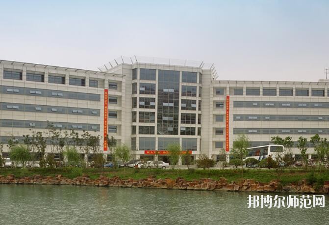 蘇州職業(yè)師范大學網(wǎng)站網(wǎng)址