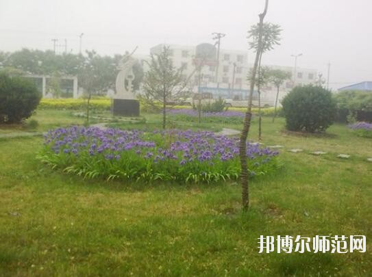 泊頭職教幼兒師范中心2018年報(bào)名條件、招生對(duì)象