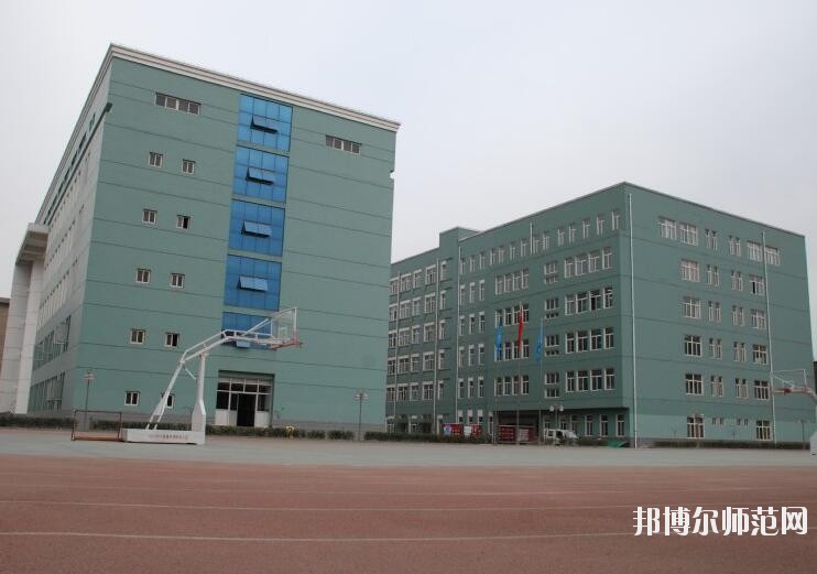 保定女子職業(yè)幼兒師范中專學(xué)校2019年報名條件、招生對象