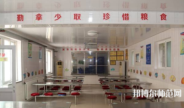 南充數(shù)控工程幼兒師范學(xué)校2020年報名條件、招生要求、招生對象 