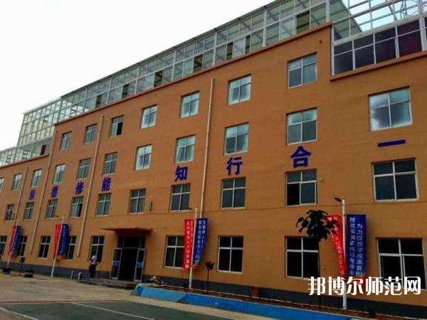 石家莊工業(yè)幼兒師范中等專業(yè)學(xué)校2020年報(bào)名條件、招生要求、招生對(duì)象 