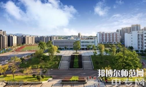 宜賓市商業(yè)職業(yè)中等專業(yè)幼兒師范學(xué)校2020年報(bào)名條件、招生要求、招生對(duì)象