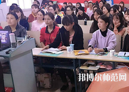 鄭州2020年初中生報什么幼師學(xué)校最好