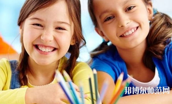 銅仁2021年現(xiàn)在讀幼師學校什么專業(yè)好