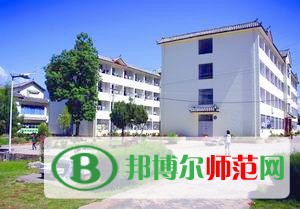 麗江師范高等?？茖W(xué)校2021年有哪些專業(yè)
