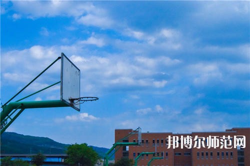 四川五月花技師師范學(xué)院2021年學(xué)費(fèi)、收費(fèi)多少