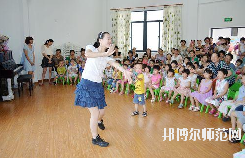 重慶2021年中專學前教育學校專業(yè)課程
