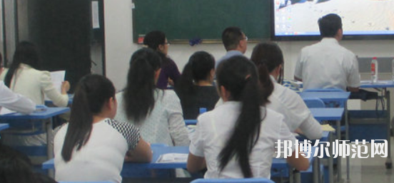 四川2022年小學(xué)教育學(xué)校有哪些專(zhuān)業(yè)比較好