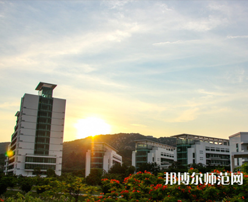 廈門大學(xué)嘉庚師范學(xué)院2023年報名條件、招生要求、招生對象