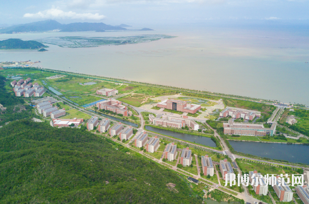 吉林大學(xué)珠海師范學(xué)院2023年報(bào)名條件、招生要求、招生對(duì)象