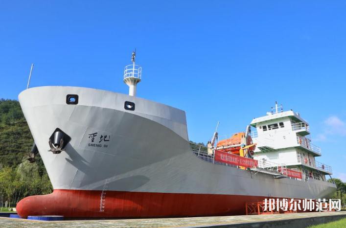 延安職業(yè)技術(shù)師范學(xué)院2023年報(bào)名條件、招生要求、招生對(duì)象