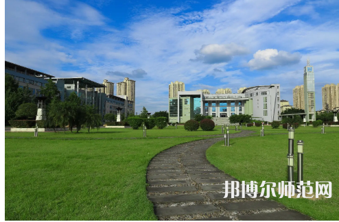 重慶文理師范學(xué)院紅河校區(qū)2023年報(bào)名條件、招生要求、招生對(duì)象 