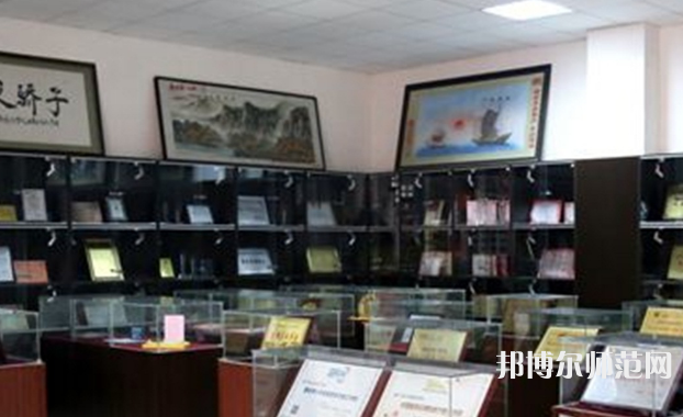 西北大學(xué)現(xiàn)代師范學(xué)院2023年報名條件、招生要求、招生對象 