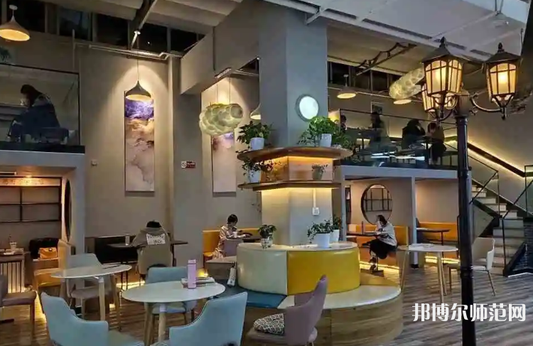河北師范大學(xué)匯華學(xué)院2023年報(bào)名條件、招生要求、招生對(duì)象