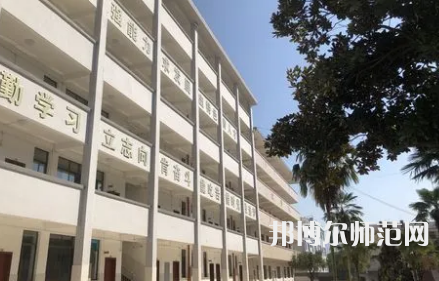 2023年桂林興安師范學(xué)校報(bào)名條件、招生對象